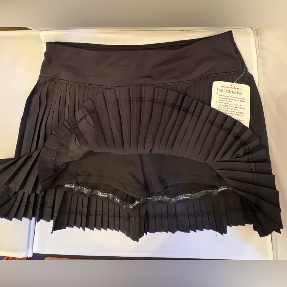 Lululemon Pleat to Street II Skirt in Black - Picture 6 of 9